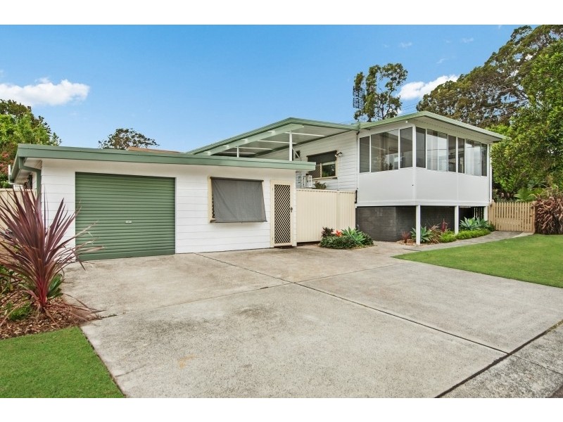 270 Buff Point Avenue, Buff Point NSW 2262