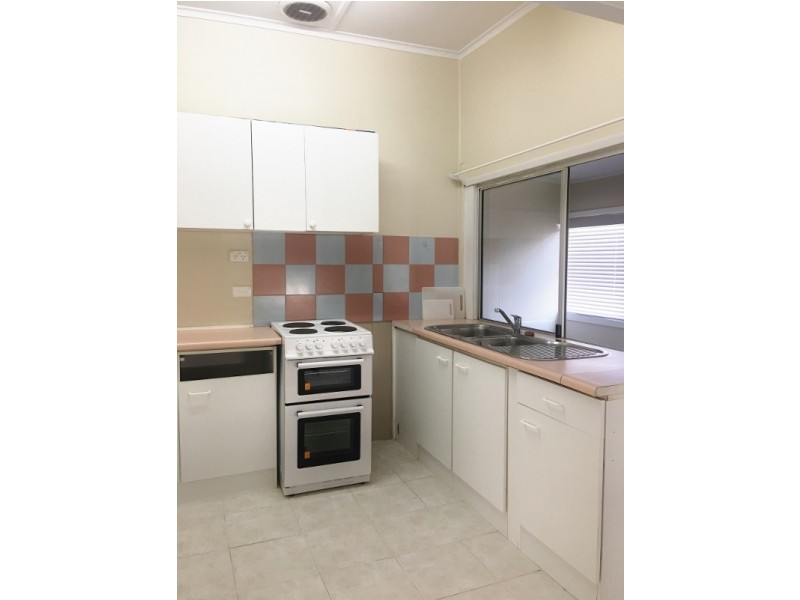 52 Natuna Avenue, Budgewoi NSW 2262