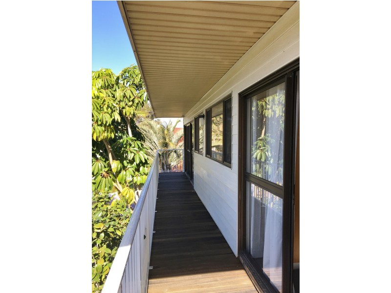 40 Dianne Avenue, Lake Munmorah NSW 2259