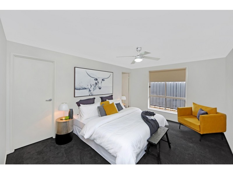 9 Florin Place, Wadalba NSW 2259