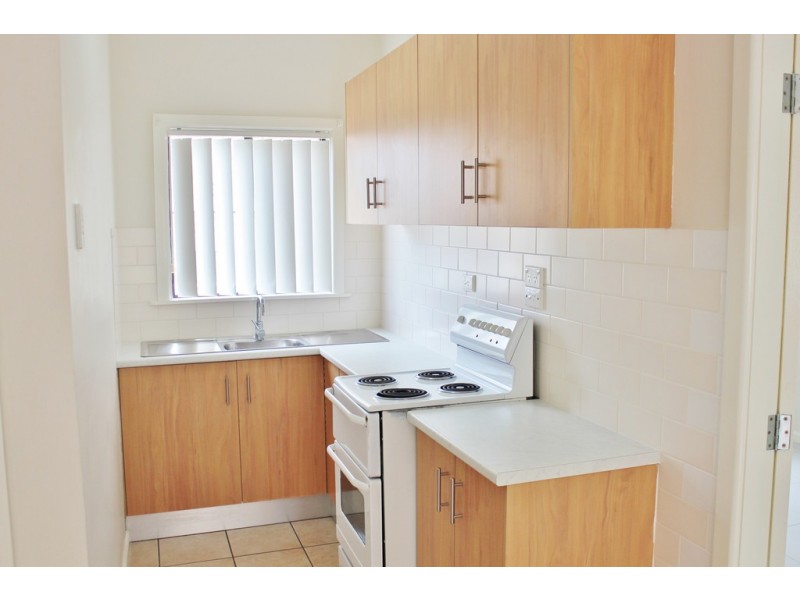 2/6 Canton Beach Road, Toukley NSW 2263