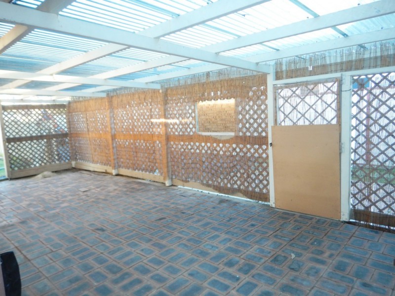 18 Suncrest Parade, Gorokan NSW 2263