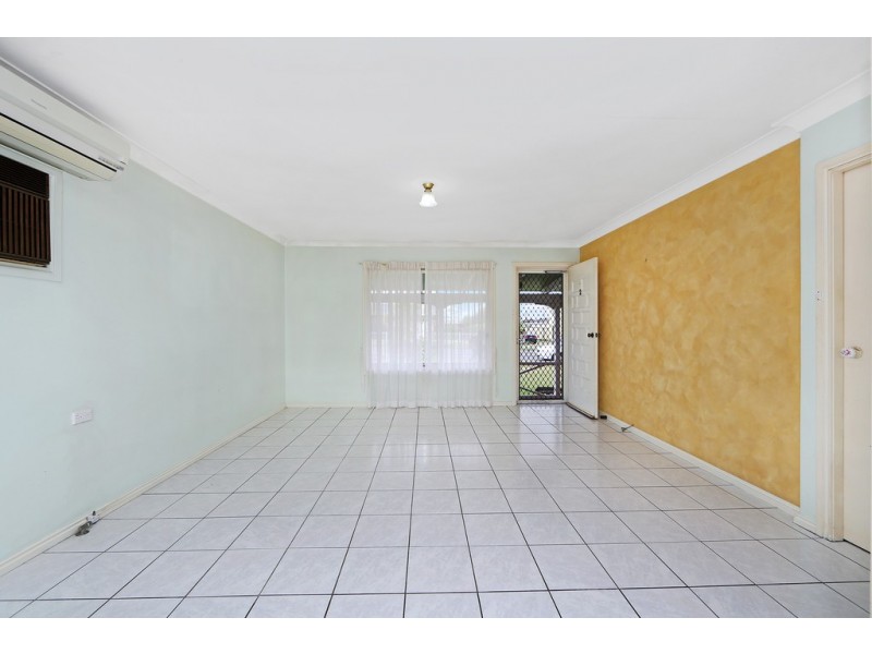 2 John Street, Gorokan NSW 2263