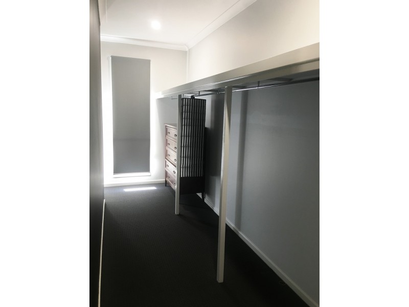 26 Loongana Crescent, Blue Haven NSW 2262