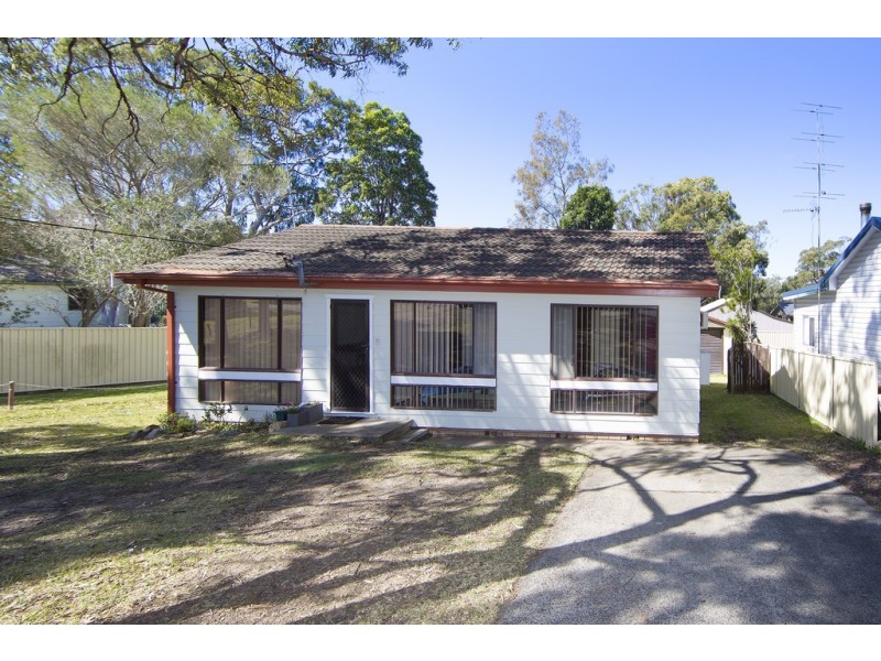 9 Wailele Avenue, Halekulani NSW 2262