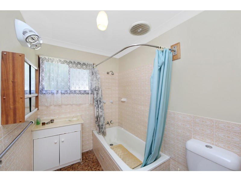 9 Wailele Avenue, Halekulani NSW 2262