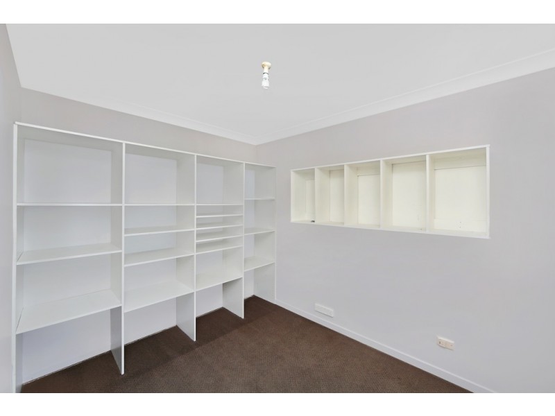 2 Woodside Court, Lake Haven NSW 2263