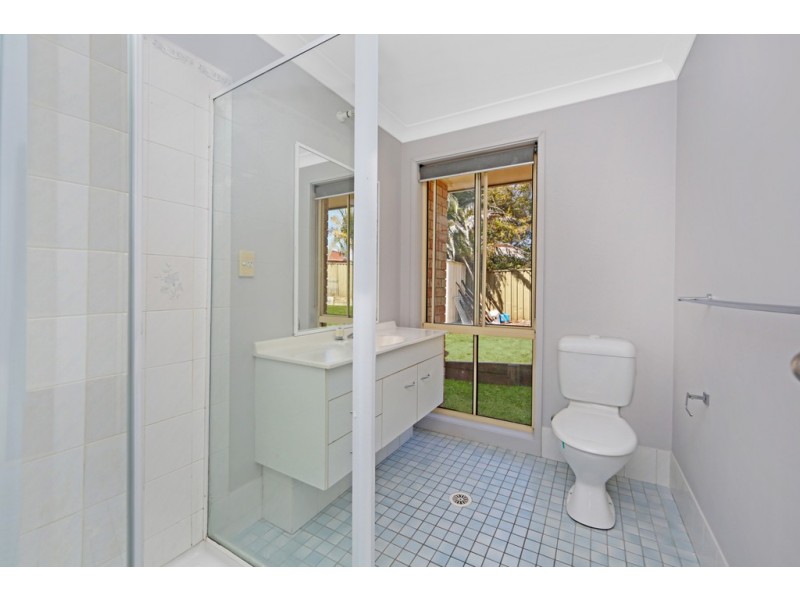 2 Woodside Court, Lake Haven NSW 2263