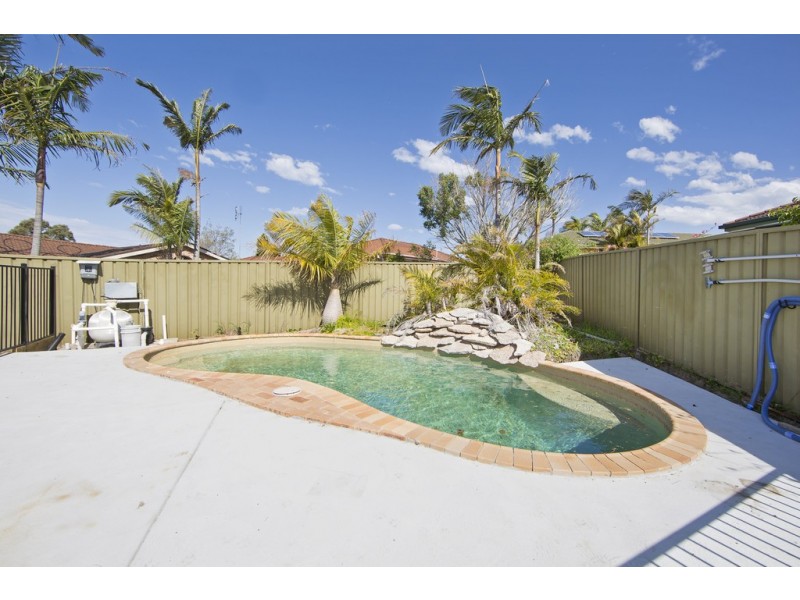 2 Woodside Court, Lake Haven NSW 2263