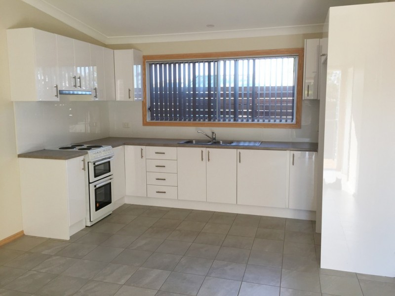 26a Goobarabah Avenue, Gorokan NSW 2263