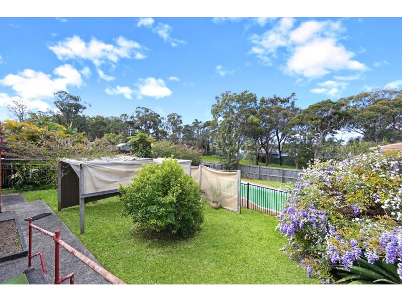 19 Grandview Parade, Gorokan NSW 2263