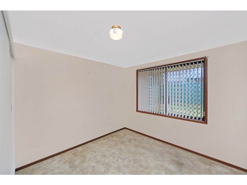 6 Casurina Close, Lake Haven NSW 2263