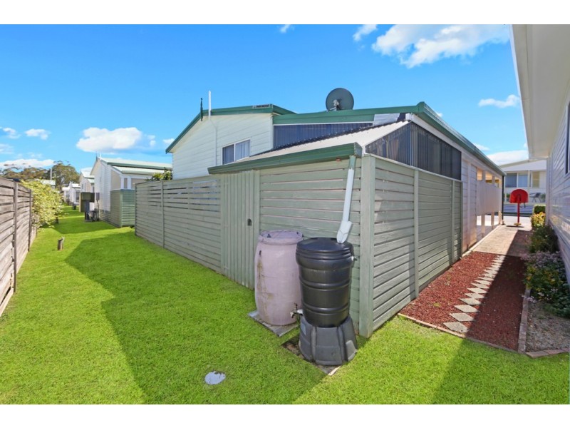 86/25 Mulloway Road, Chain Valley Bay NSW 2259