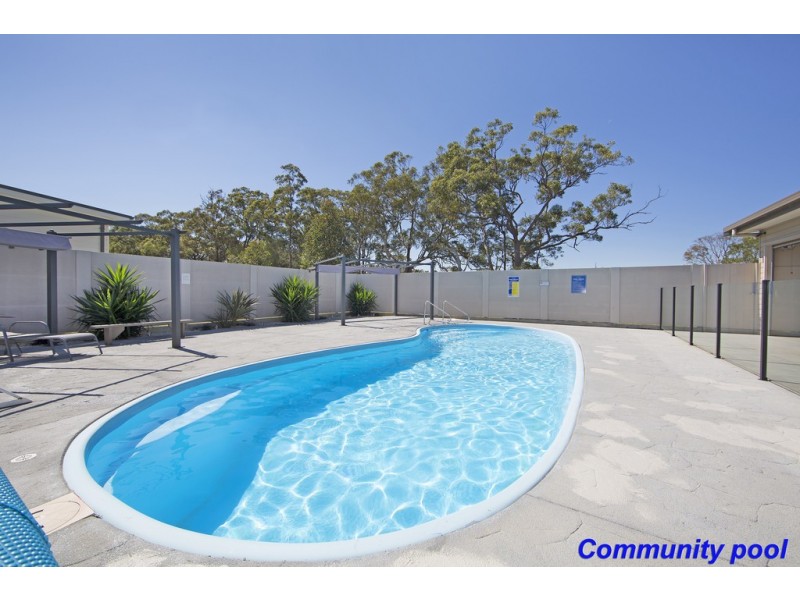 240/25 Mulloway Road, Chain Valley Bay NSW 2259