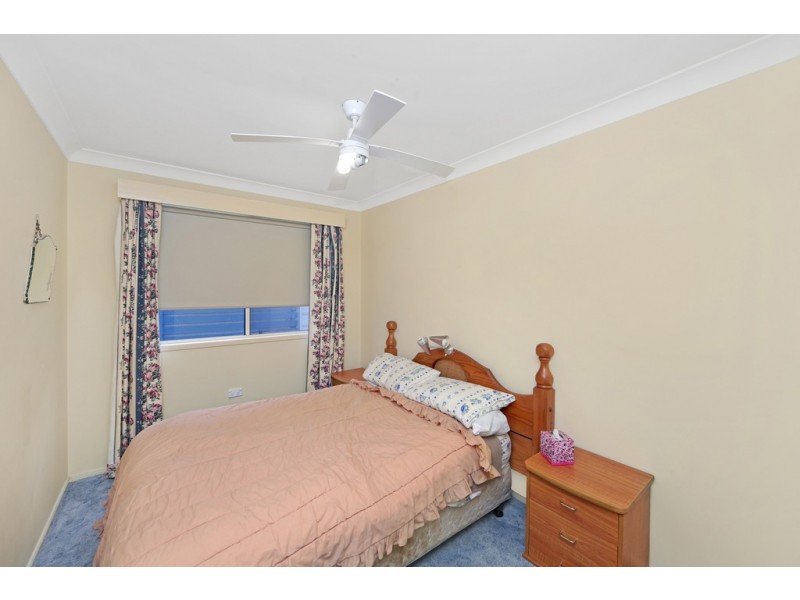 240/25 Mulloway Road, Chain Valley Bay NSW 2259