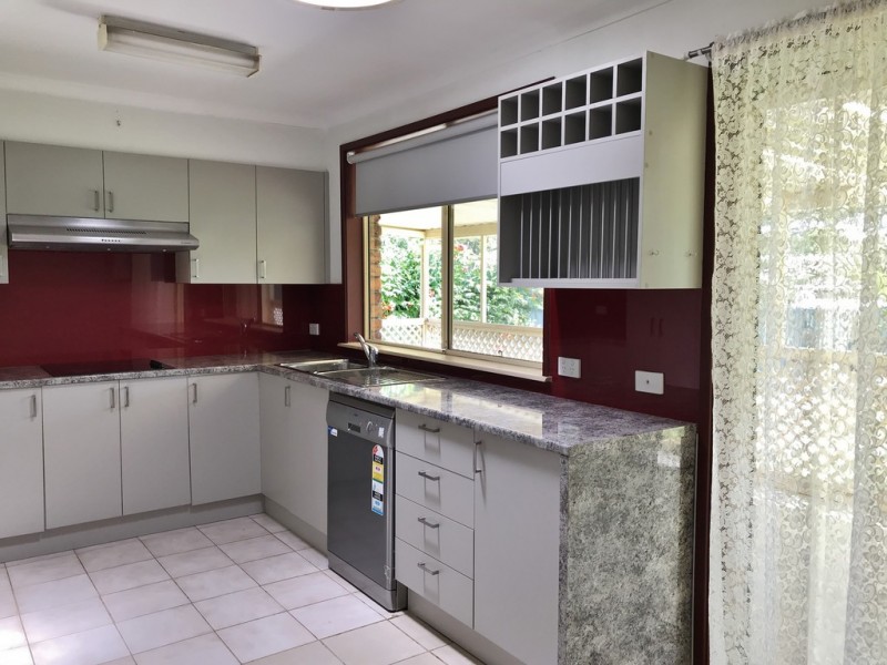 52 Woodlawn Drive, Budgewoi NSW 2262