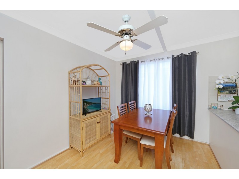 144 Cams Boulevard, Summerland Point NSW 2259