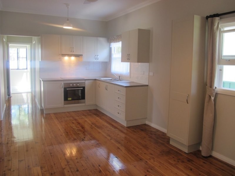 25 Marmion Street, Mannering Park NSW 2259