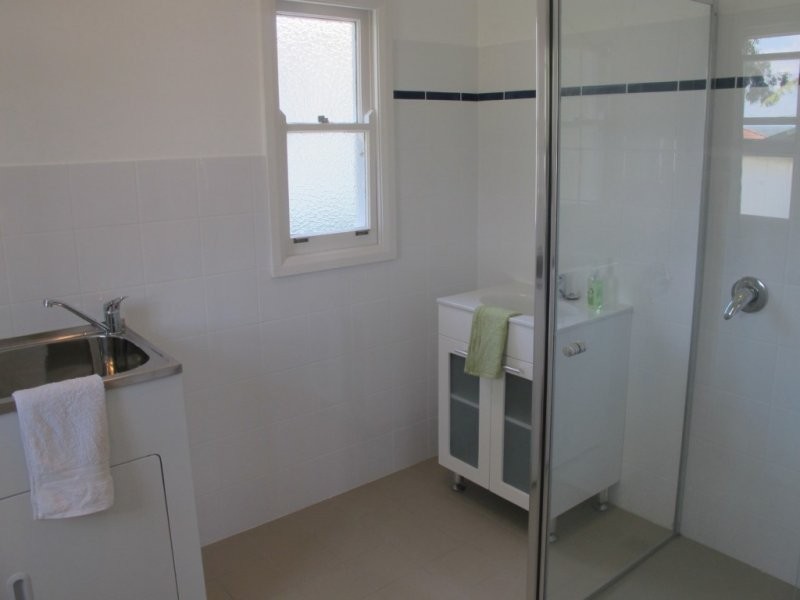 25 Marmion Street, Mannering Park NSW 2259