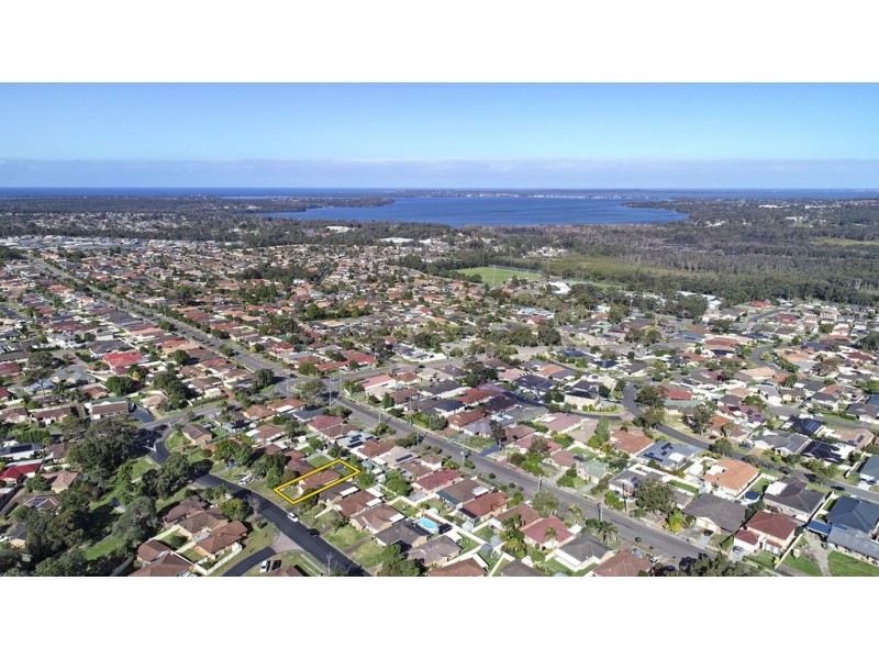 13 Wongala Avenue, Blue Haven NSW 2262