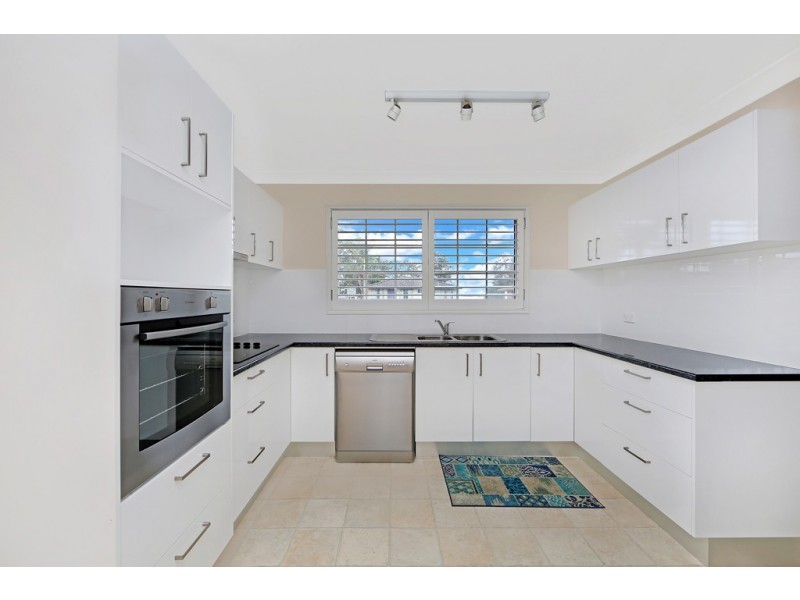 7/1-5 Suncrest Parade, Gorokan NSW 2263