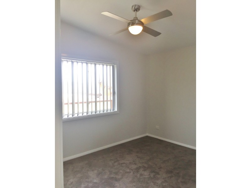 6a Kala Avenue, Budgewoi NSW 2262