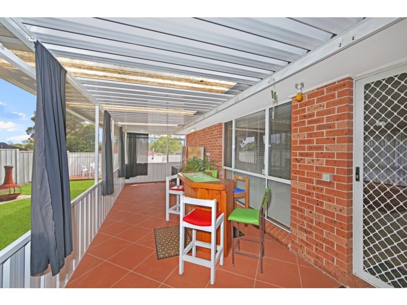 18 Girraween Street, Buff Point NSW 2262