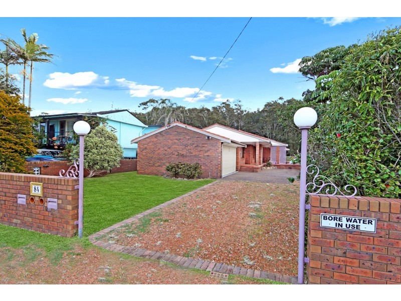 1 and 2/84 Budgewoi Road, Noraville NSW 2263