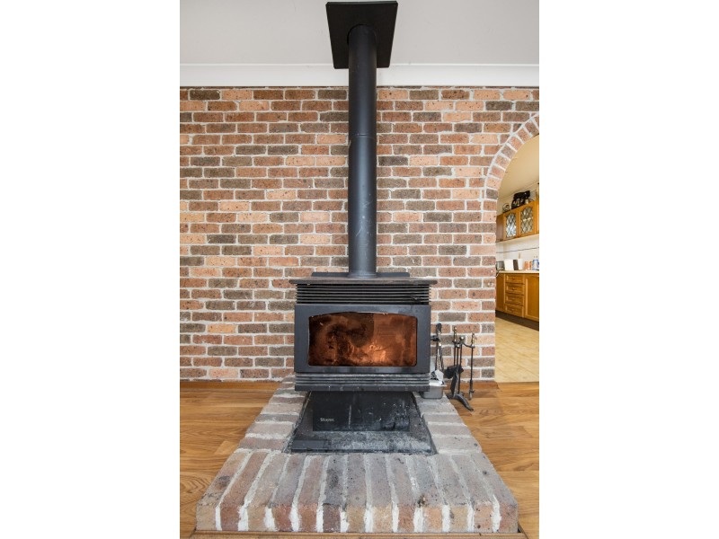 1 and 2/84 Budgewoi Road, Noraville NSW 2263