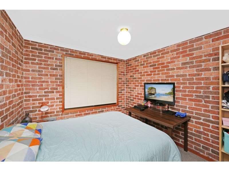 1 and 2/84 Budgewoi Road, Noraville NSW 2263