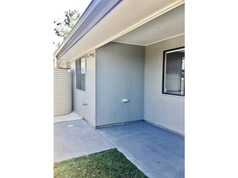 2/7E Trinity Point Drive, Morisset Park NSW 2264
