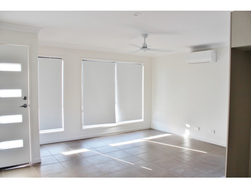 2/7D Trinity Point Drive, Morisset Park NSW 2264