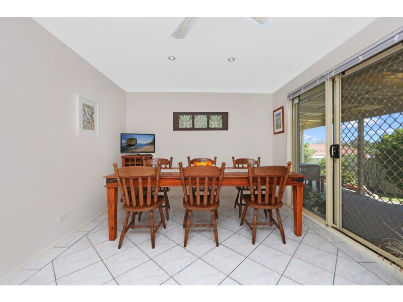 8 Bruce Road, Buff Point NSW 2262
