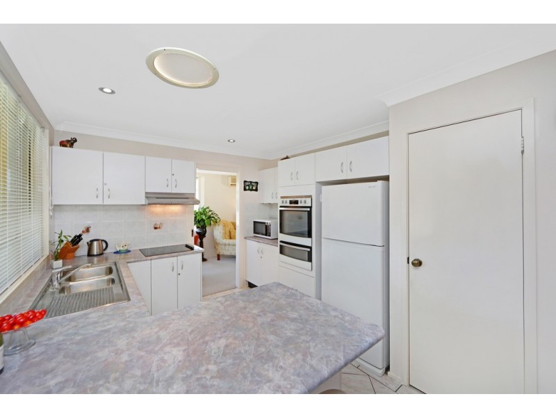 8 Bruce Road, Buff Point NSW 2262