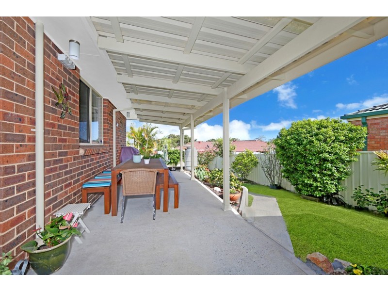 8 Bruce Road, Buff Point NSW 2262