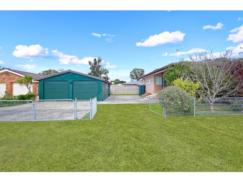 28 Vales Road, Mannering Park NSW 2259