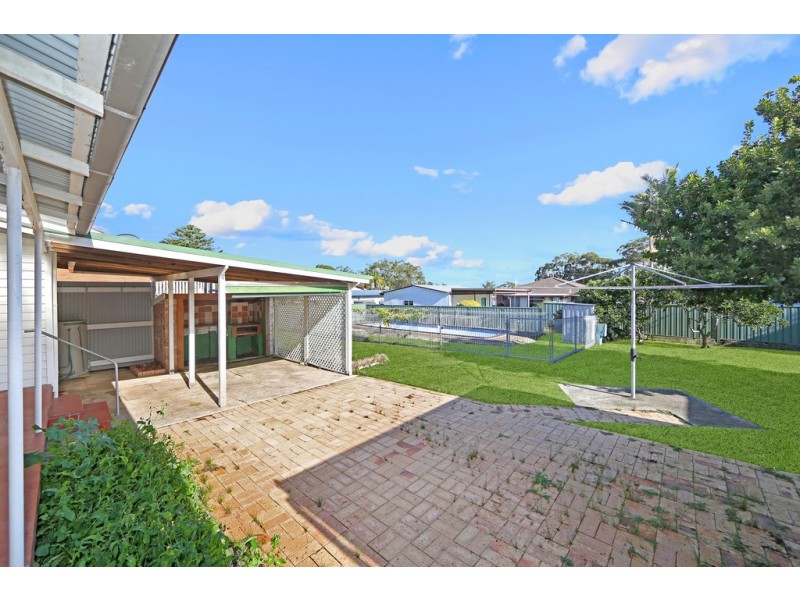 22-24 Woolana Avenue, Budgewoi NSW 2262