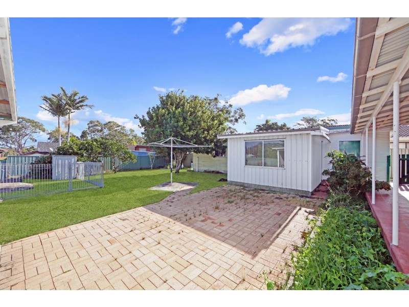 22-24 Woolana Avenue, Budgewoi NSW 2262