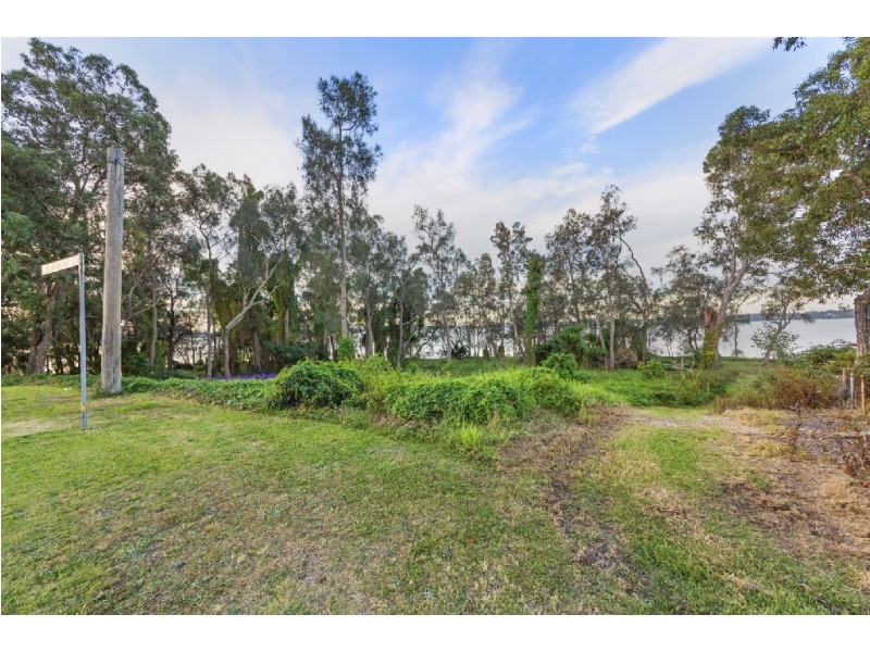101 Malvina Parade, Lake Haven NSW 2263