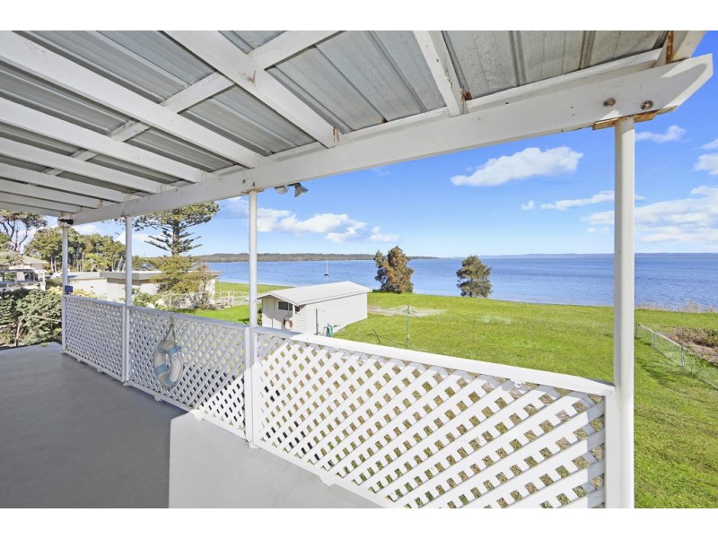 63 Moss Avenue, Toukley NSW 2263