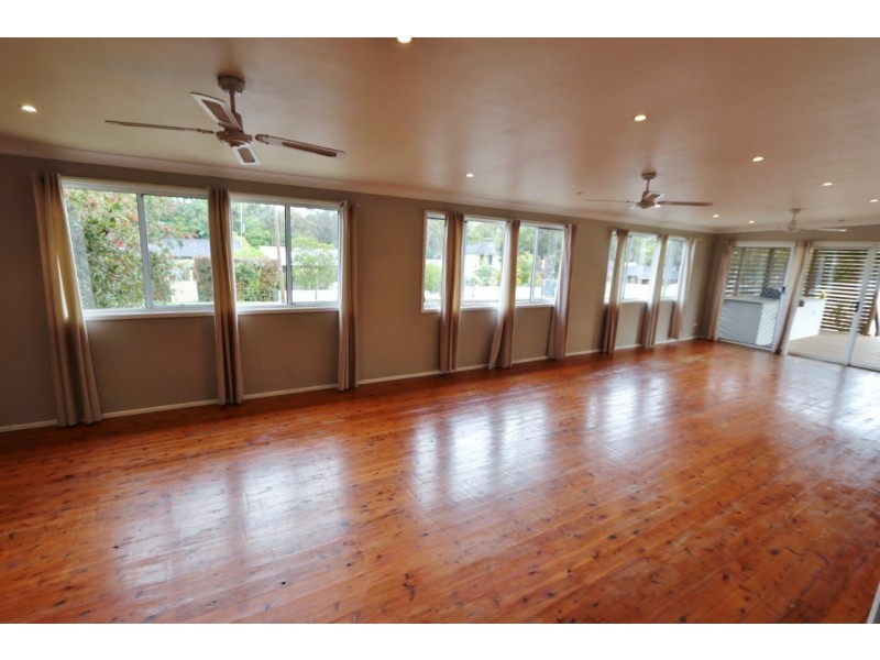 39 Ourringo Avenue, Lake Haven NSW 2263