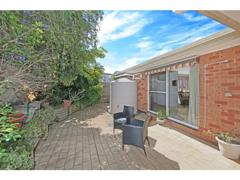 2/10 Valencia Street, Gorokan NSW 2263