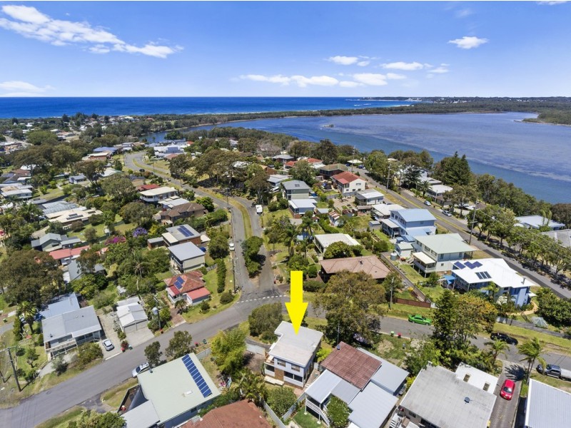 45 Kailua Avenue, Budgewoi NSW 2262