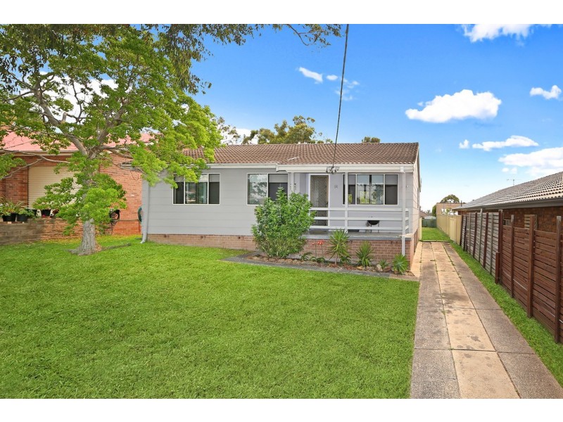 22 Nacooma Road, Buff Point NSW 2262