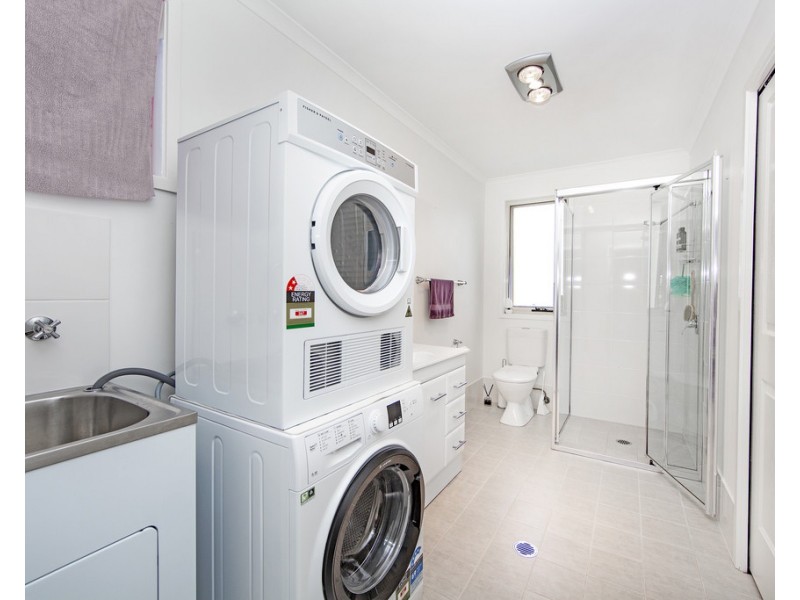 1 Annabel Avenue, Lake Munmorah NSW 2259