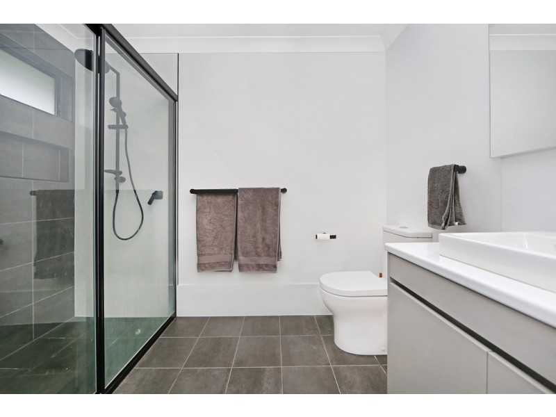 27 Rosemeadow Drive, Gwandalan NSW 2259