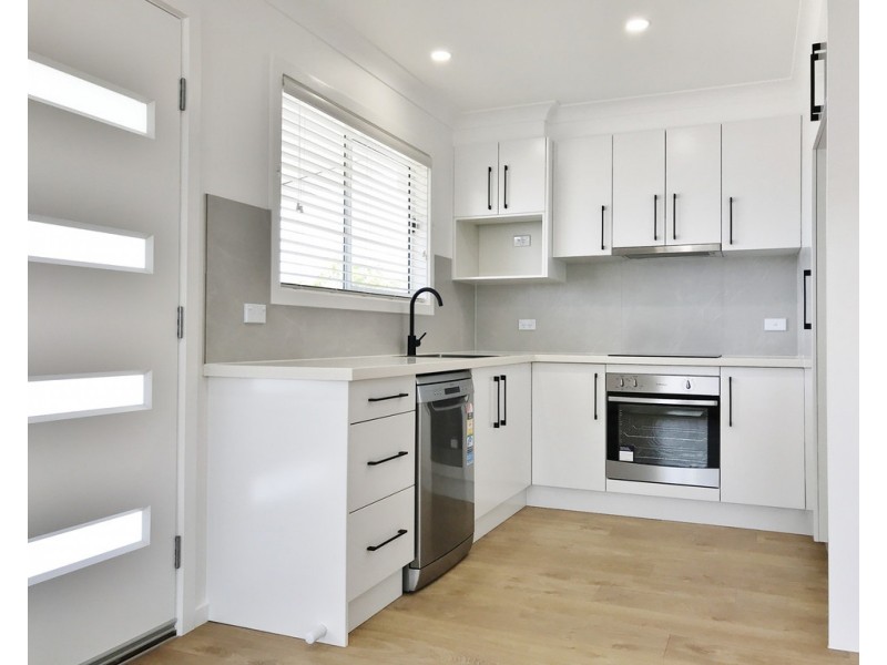 2 Reganza Street, Lake Haven NSW 2263