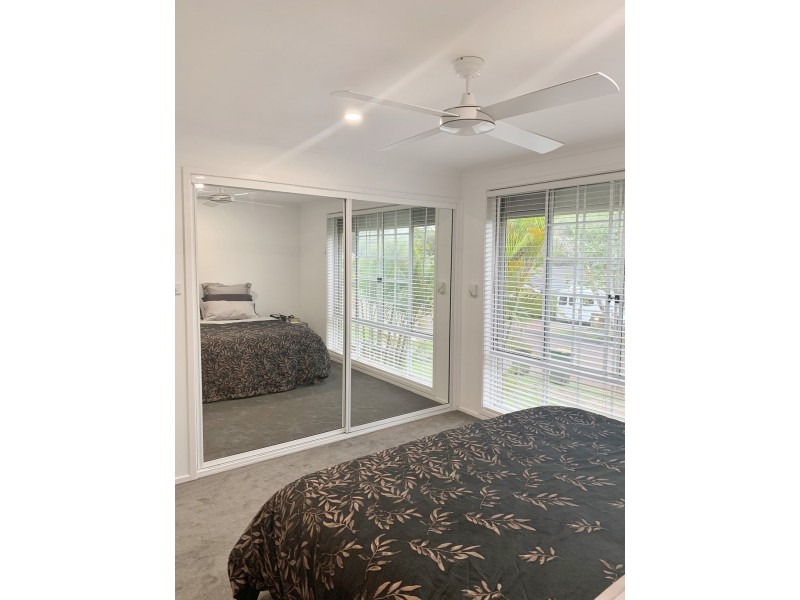 34 Twin Lakes Drive, Lake Haven NSW 2263