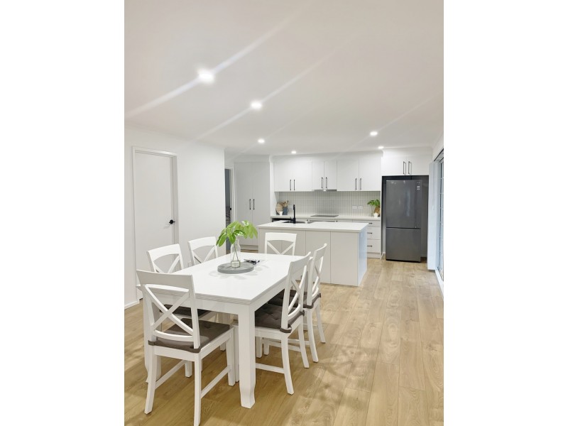 34 Twin Lakes Drive, Lake Haven NSW 2263