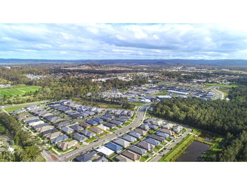 7 Fairmont Boulevard, Hamlyn Terrace NSW 2259